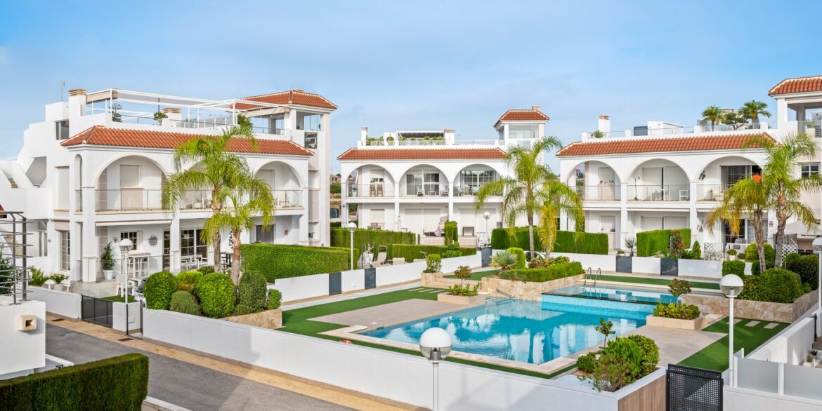 o_1jg70rm49169misnthmaok1eld3i