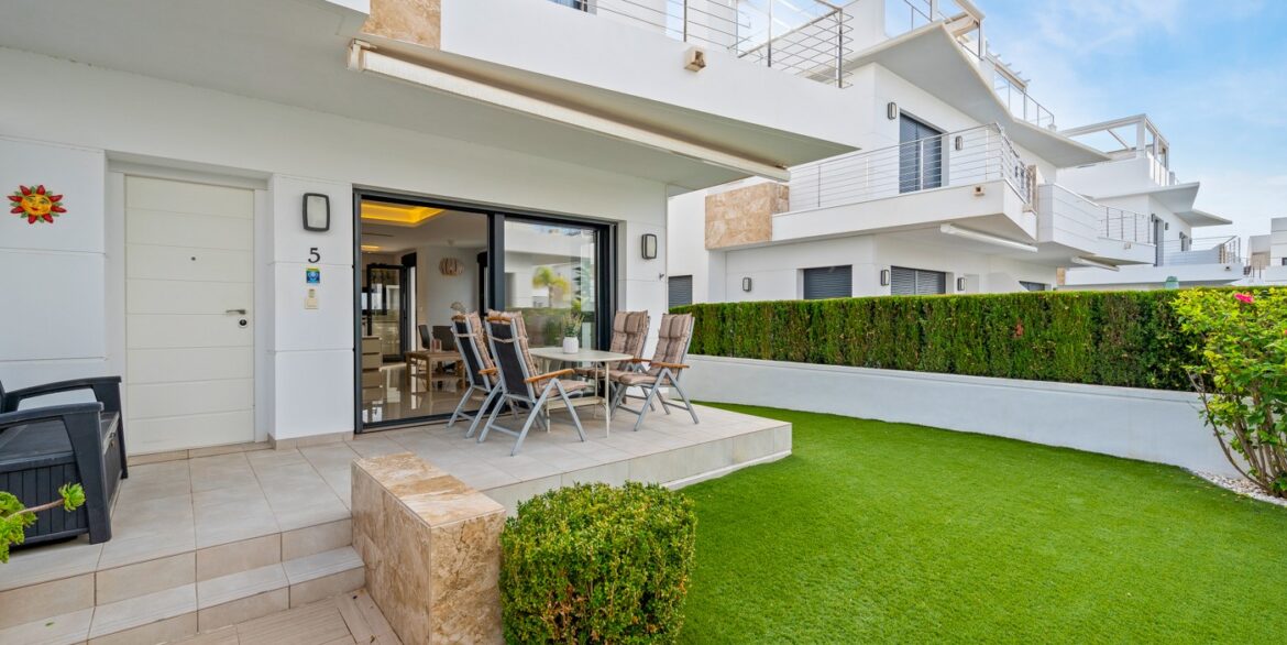 o_1jg70rm4a1mi5mj1cjt105j1ofk40