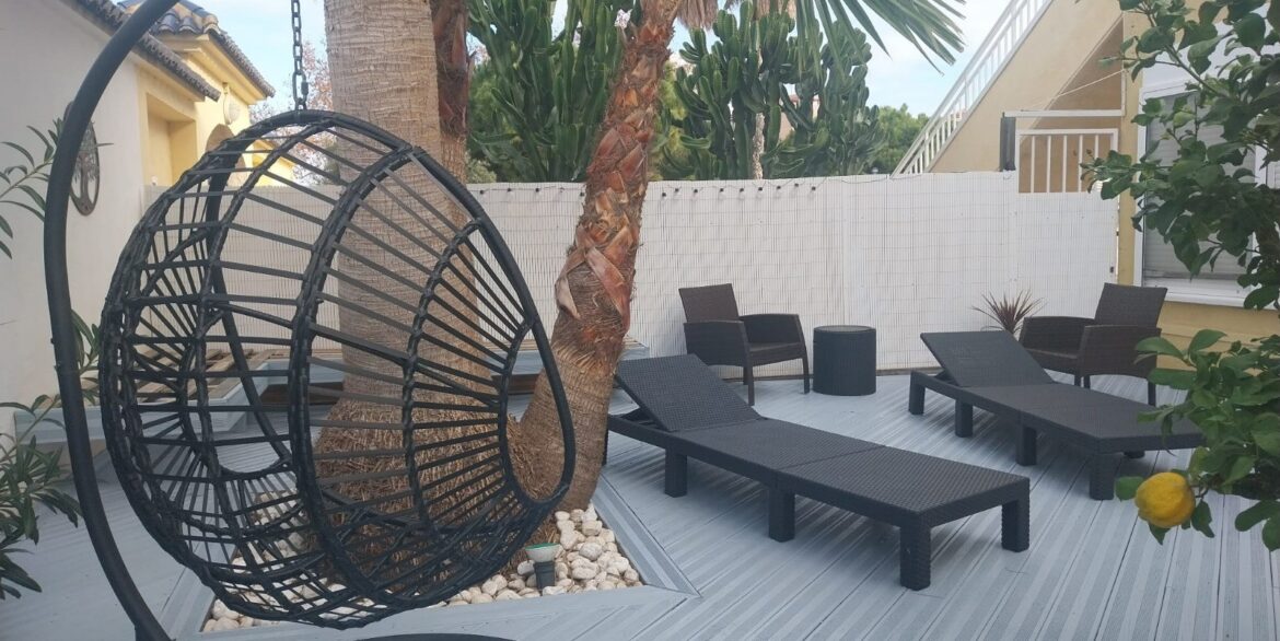 o_1jg75m2vpikd1ru5qfmoim1chu2a