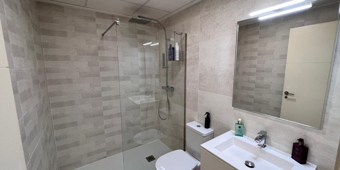 1006777_699d5b44269a5