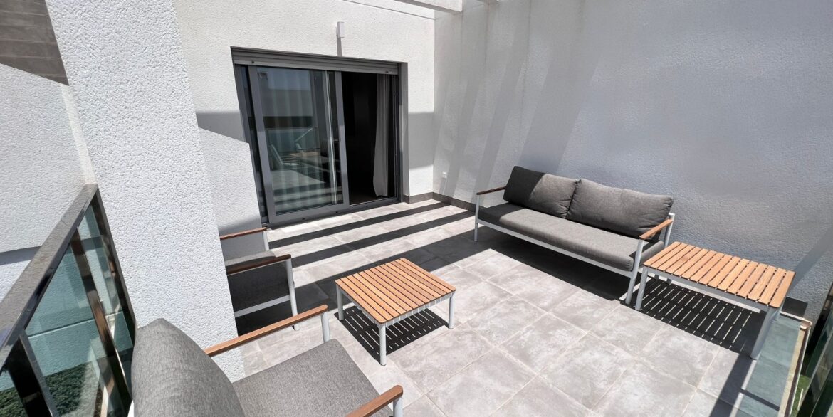 1028953_699d5bd61f0a2