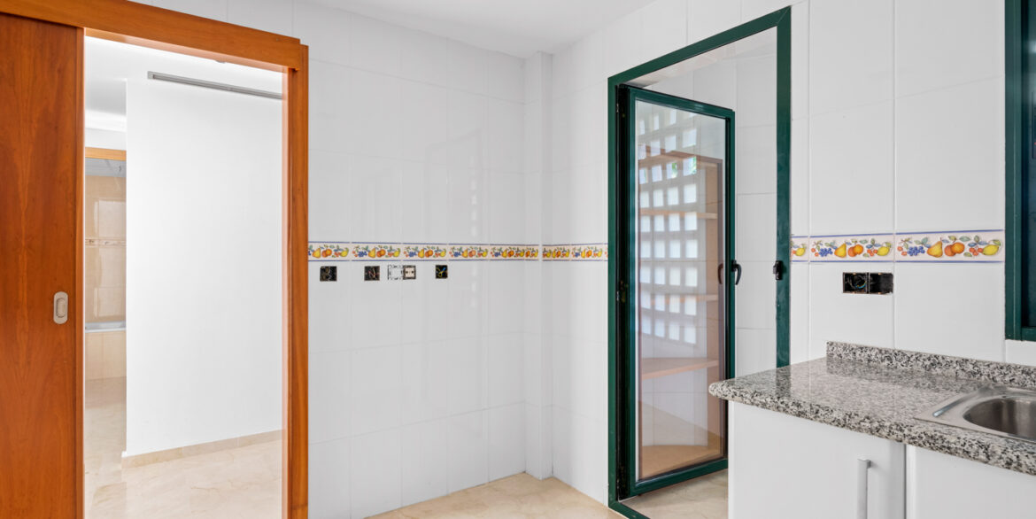 103592_67447efa3f066