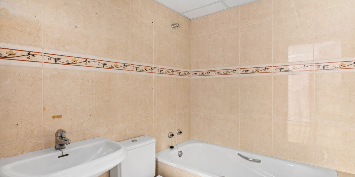 103594_67447efa2ab0d