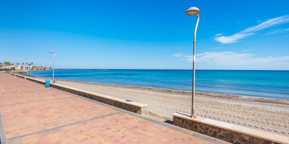 106749_67447ececa774