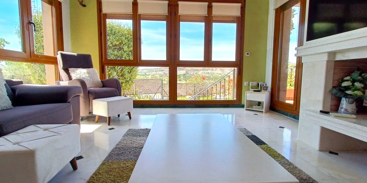 11134_amazing_detached_viilla_for_sale_020925170509_lounge_6