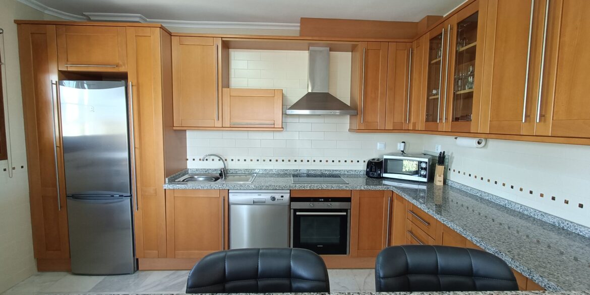 11134_amazing_detached_viilla_for_sale_020925170639_kitch_2