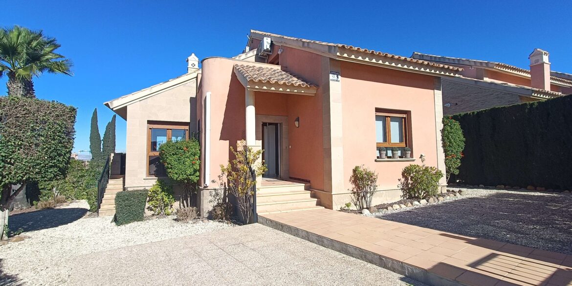 11134_amazing_detached_villa_for_sale_with_golf_views_210226121333_img20260219110448