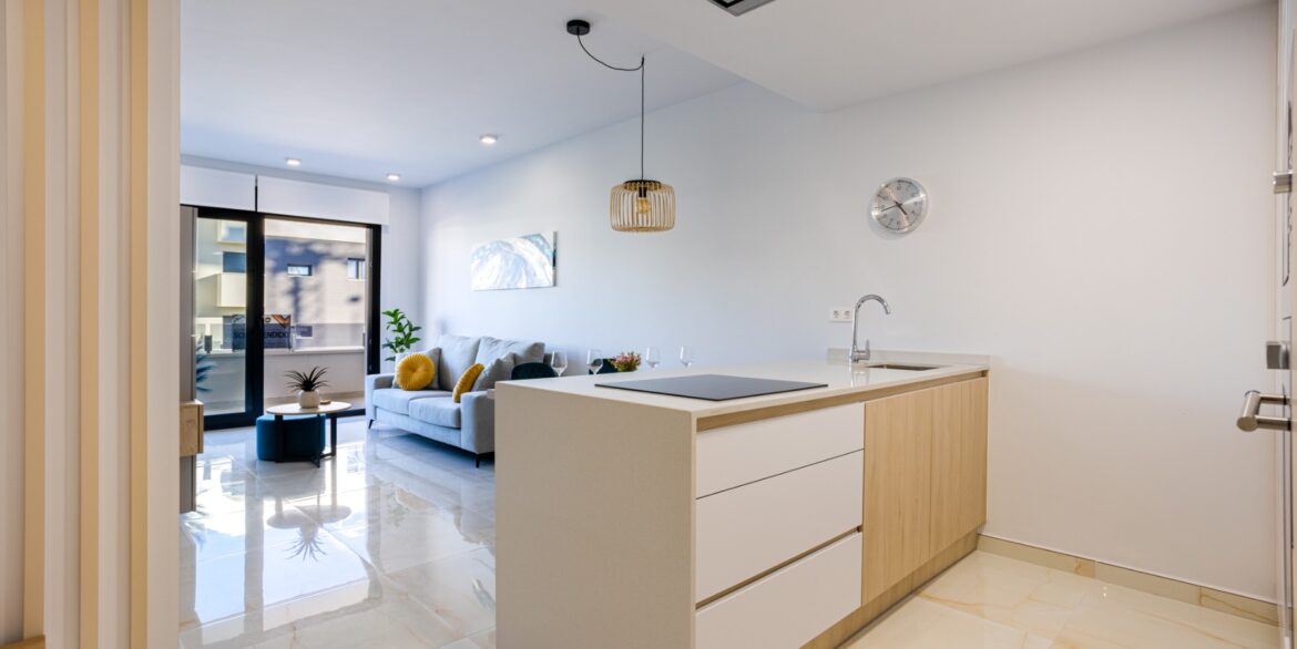 1200257_699d5b713f1e6