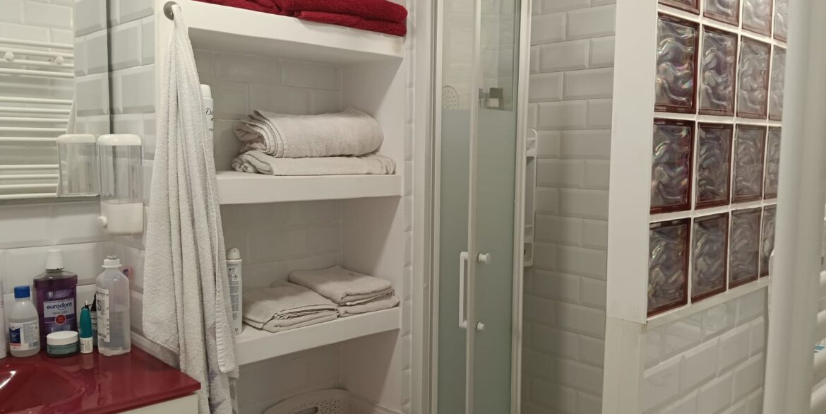 1208017_699d5b4b51158