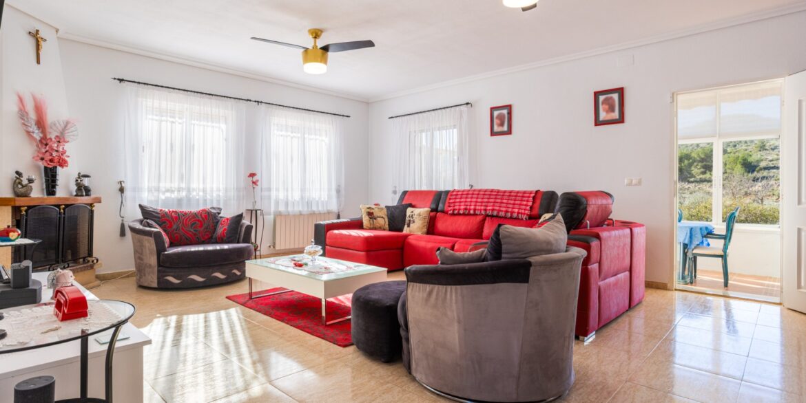 1227968_699d5b34b1ceb