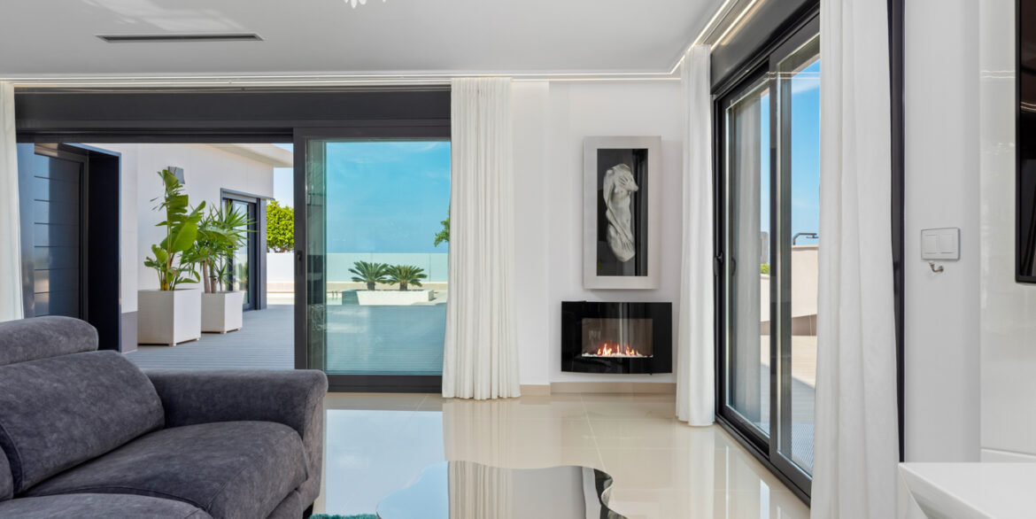 139643_67447e9d316f1