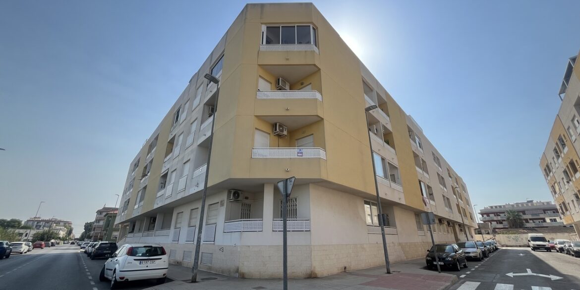 159117-apartment-for-sale-in-almoradi-30942110-large