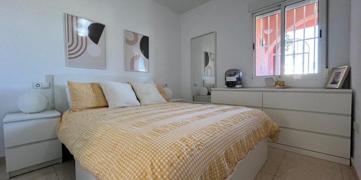 159297-apartment-for-sale-in-playa-flamenca-30979459-large