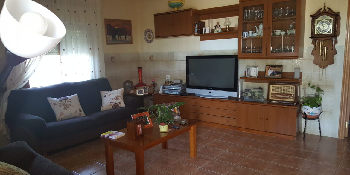 170929372612-20170704104917