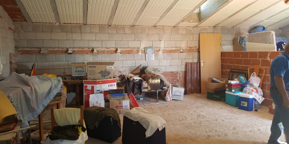 170929372619-20170704105733