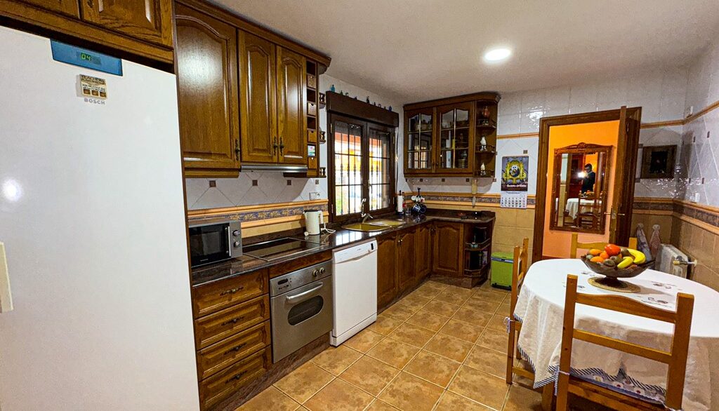 173582112219-18-copiar