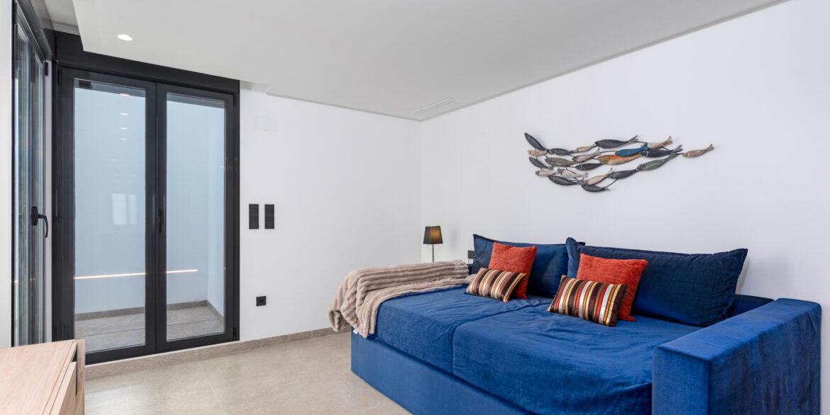 181506_67447d2541412