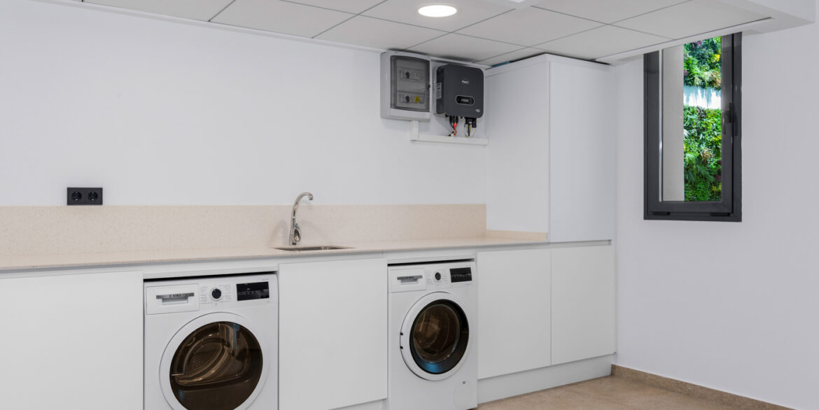 181512_67447d2506099