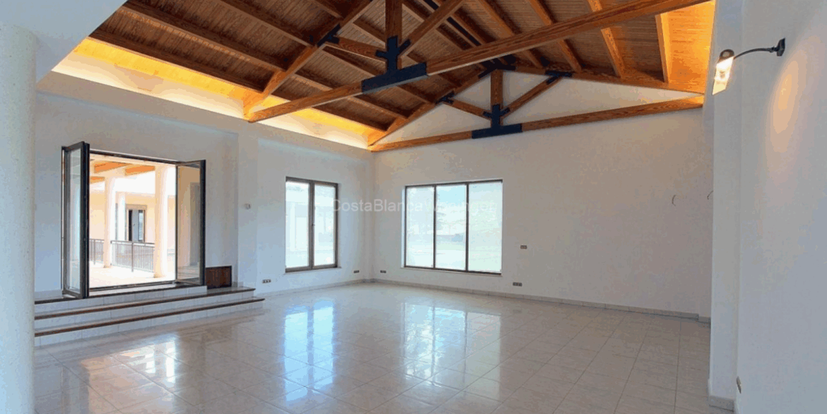 20200929170455000000_12