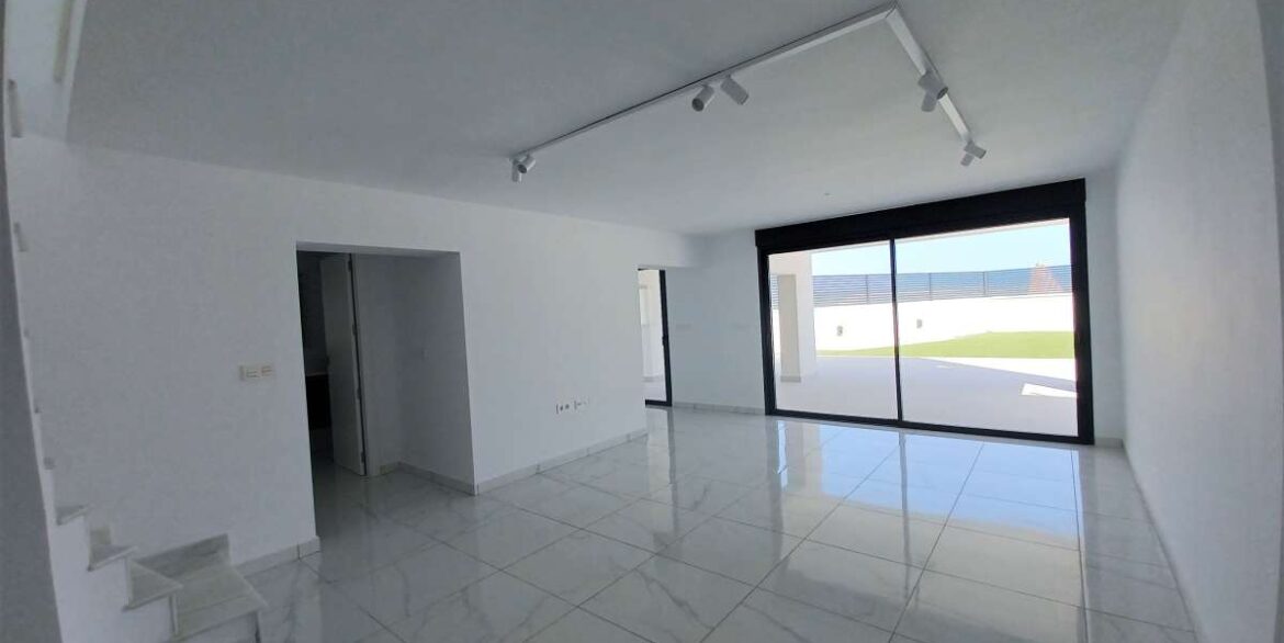 20220830113132000000_2129-Aug-40