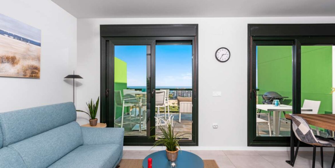 20230112145406000000_WEBSITE-18