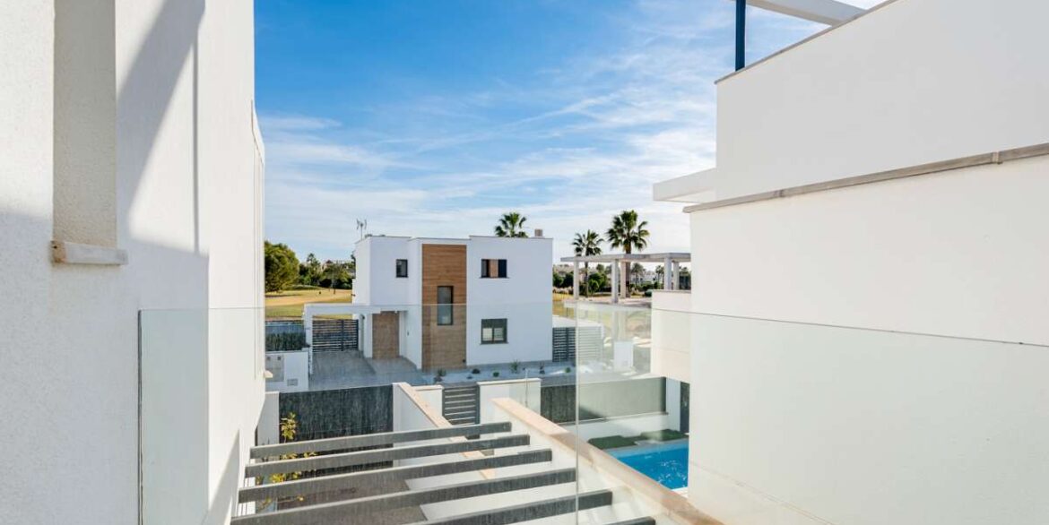 20240105150241000000_WEBSITE-33