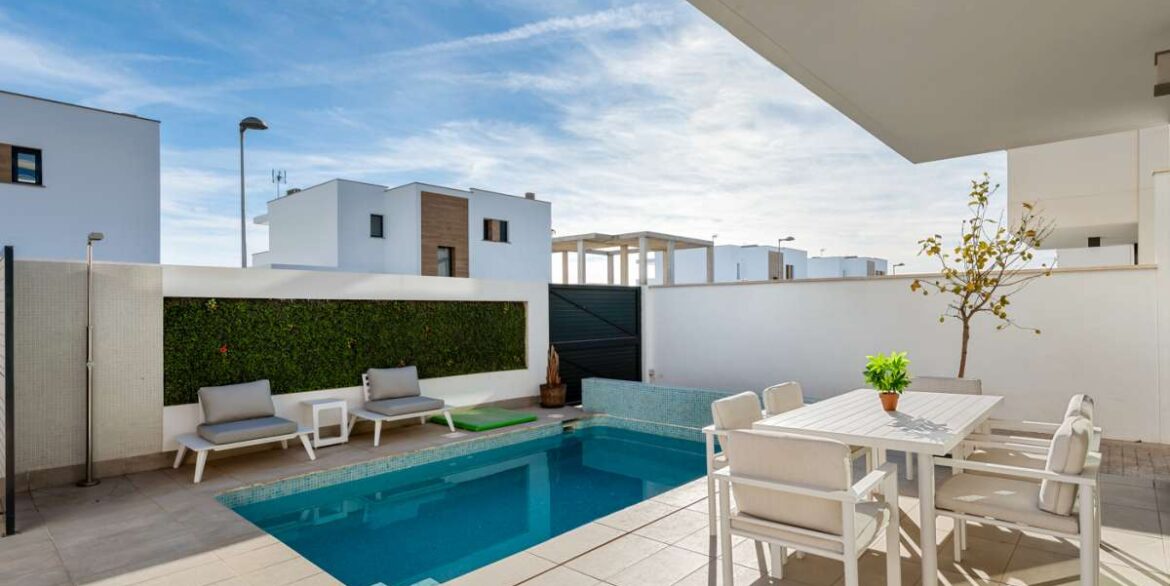 20240105150244000000_WEBSITE-22