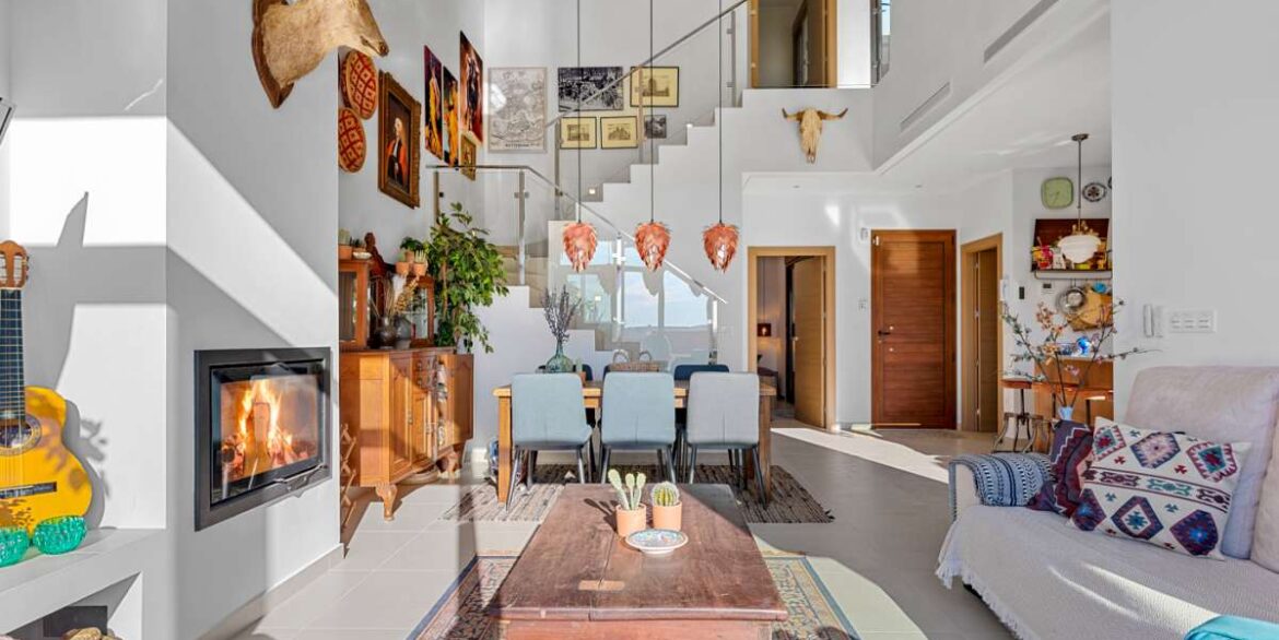 20240123184521000000_WEBSITE-11