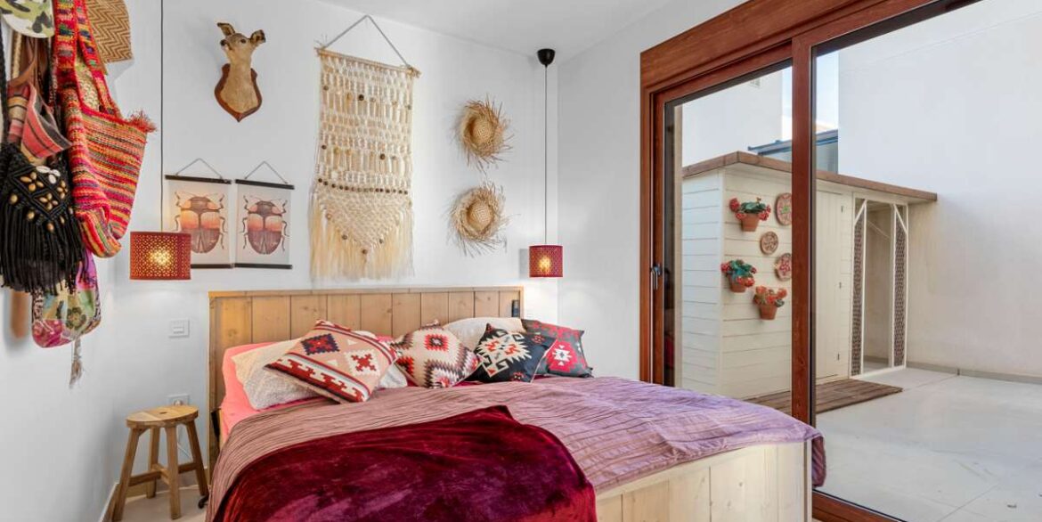 20240123184522000000_WEBSITE-33