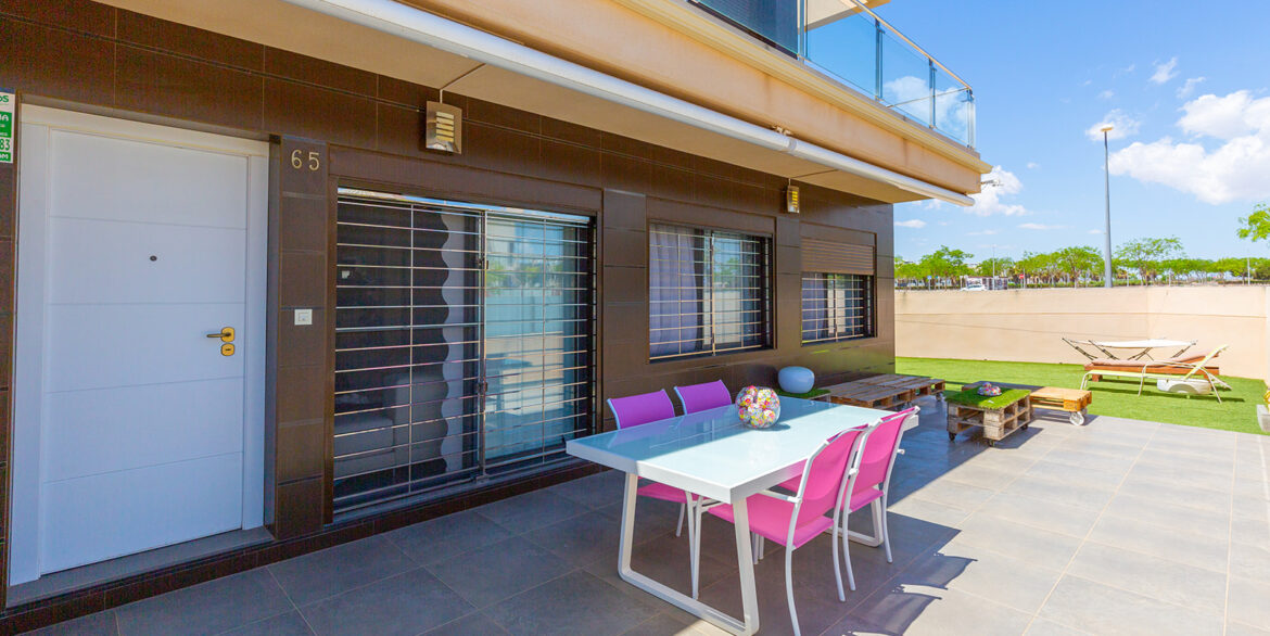 CALLE GOTEBORG, MIL PALMERAS