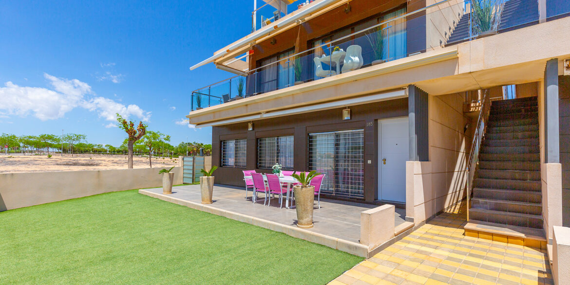 CALLE GOTEBORG, MIL PALMERAS