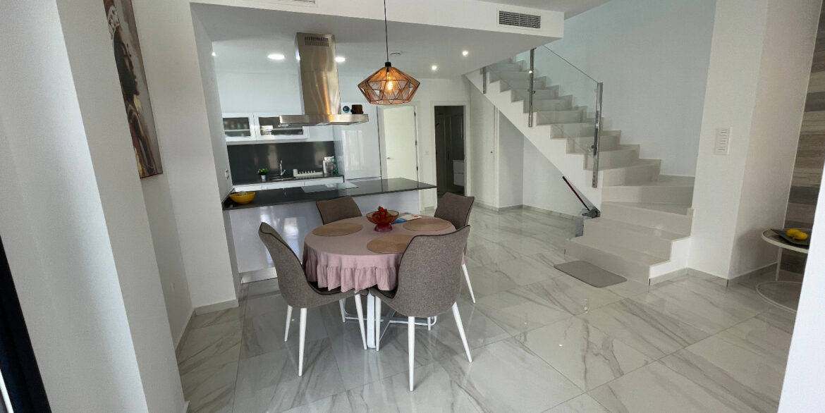 511727_694128258e72a