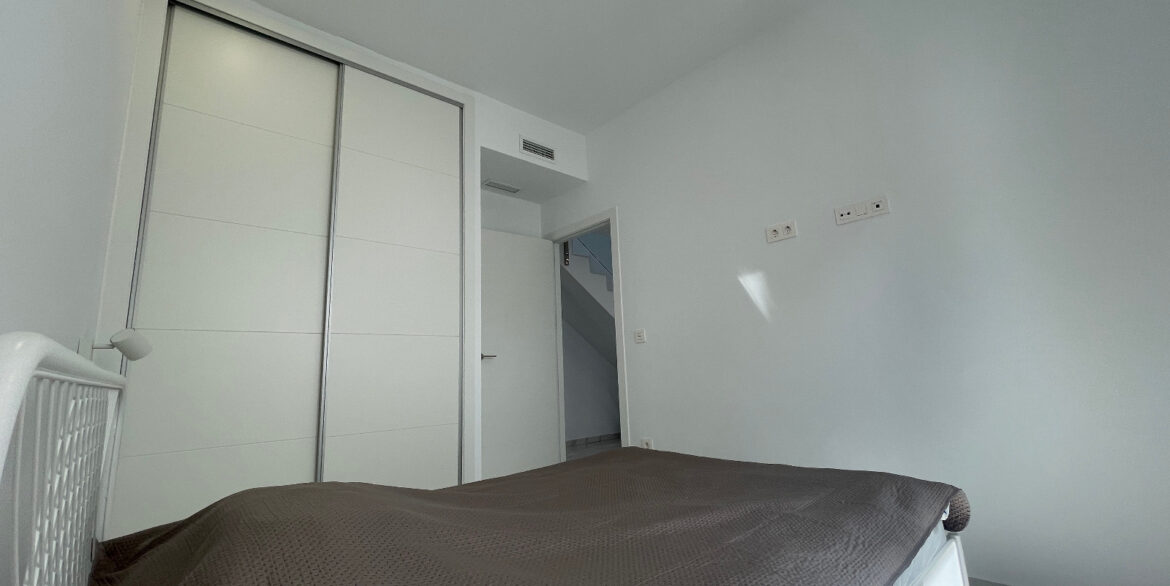 511736_694128253260d