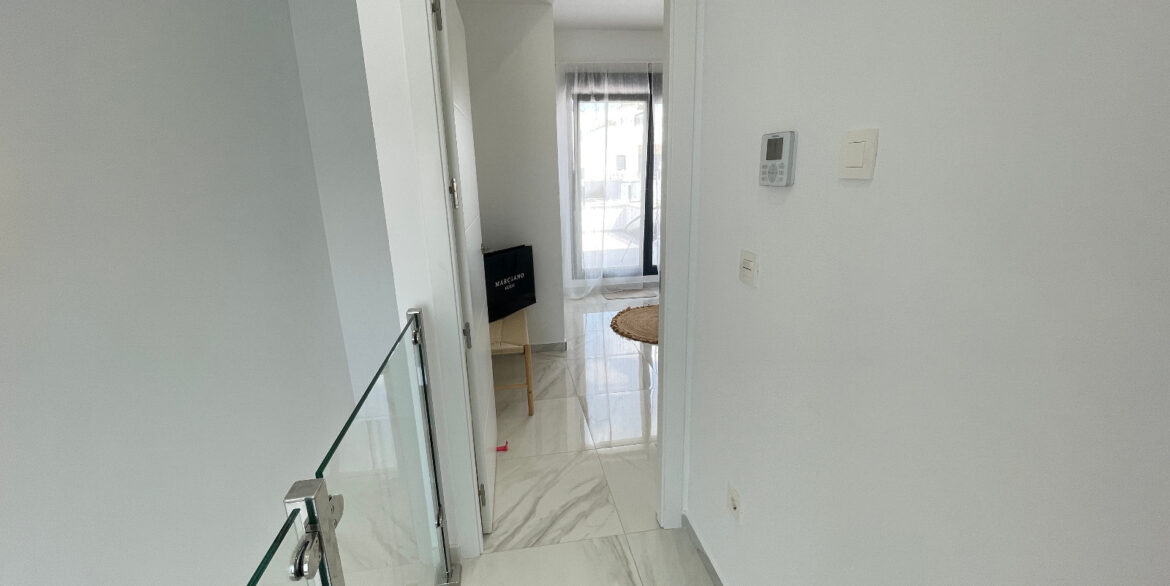 511749_69412824ca025