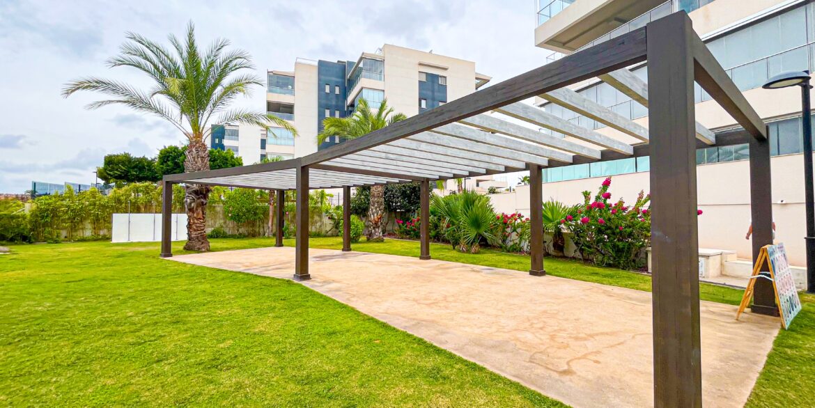 6887a1f2df565_4153_32