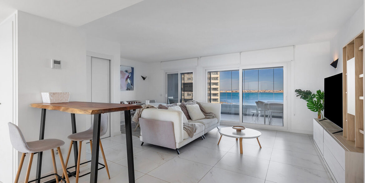 Posidonia y panorama mar