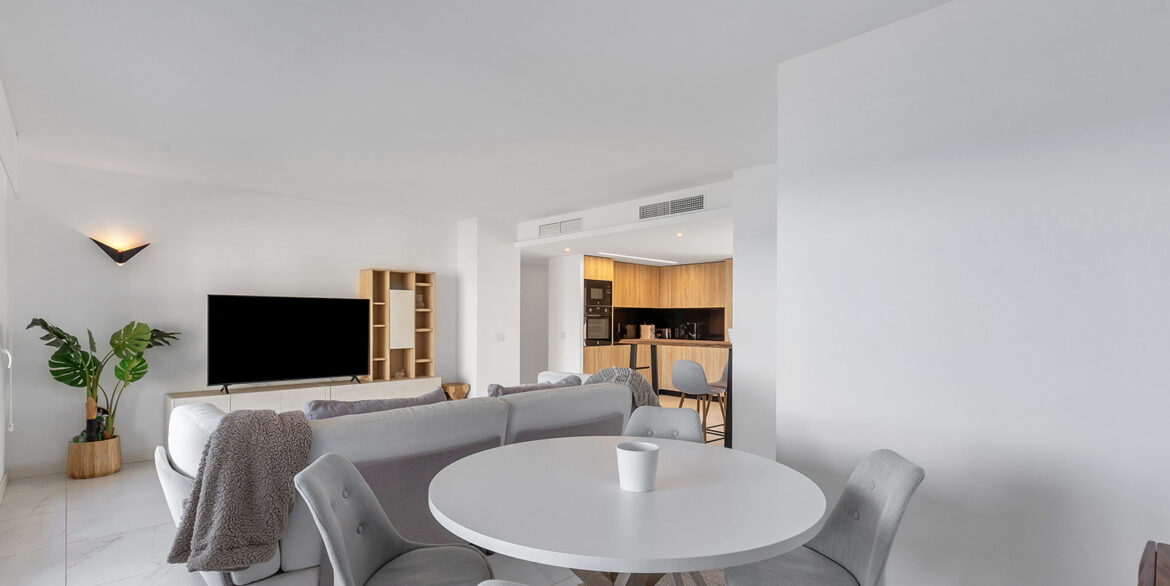 Posidonia y panorama mar