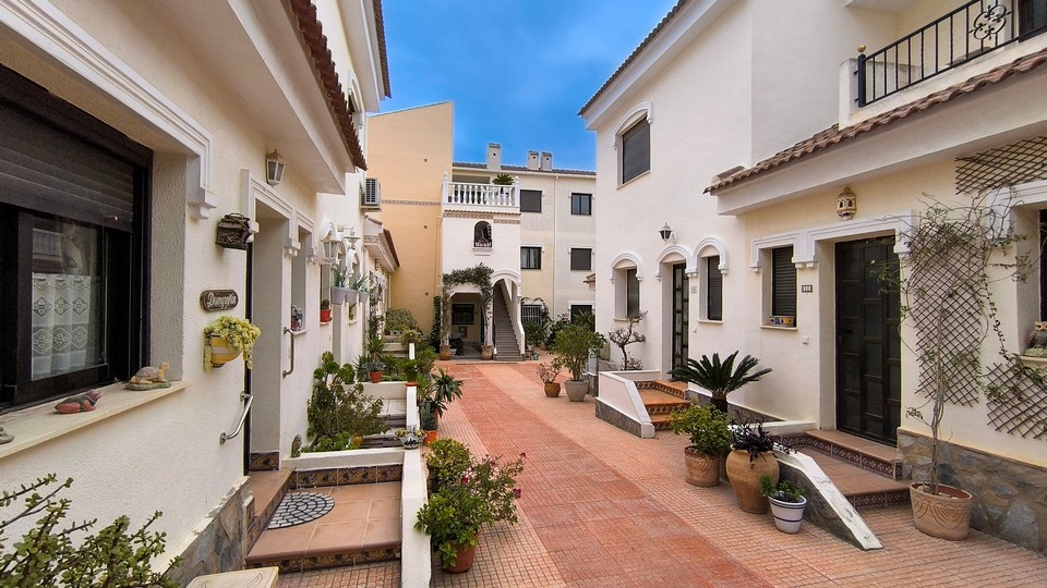 South Facing 2 Bed, 1 Bath Apartment with Spectacular Views in Ciudad Quesada