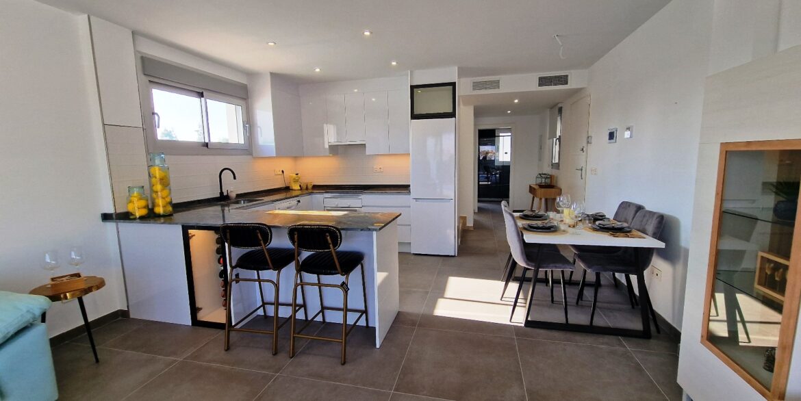 d65fd81f3b85fe65fd81f3b863d