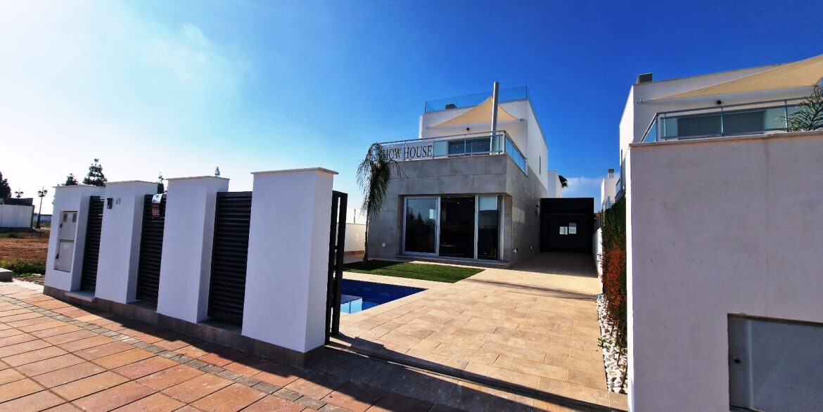 d65fd81f7c491265fd81f7c4950