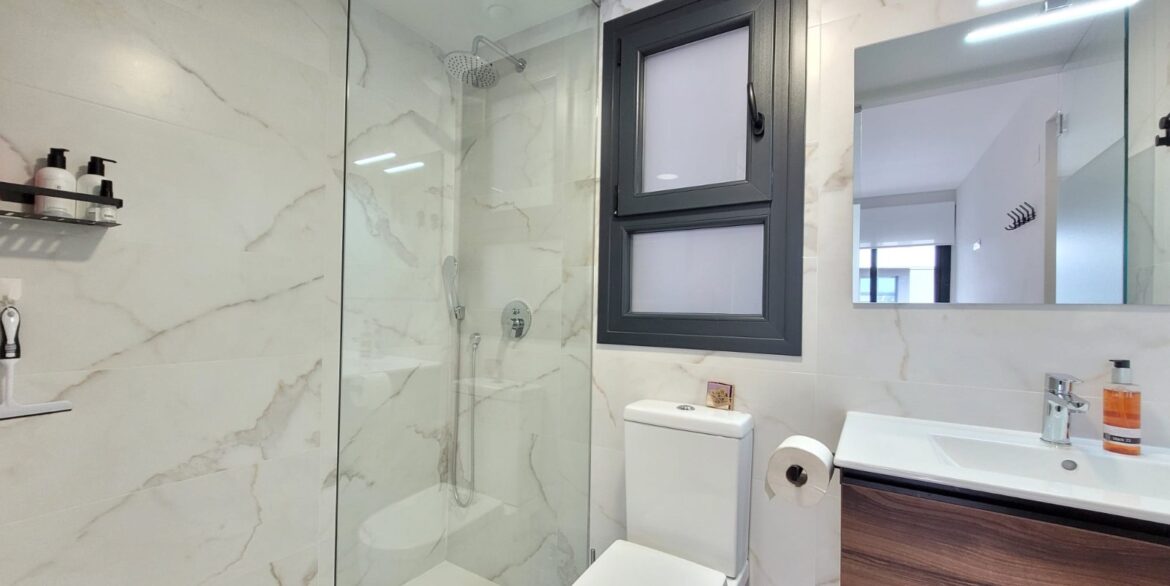 d697cb98c251b7697cb98c251f6