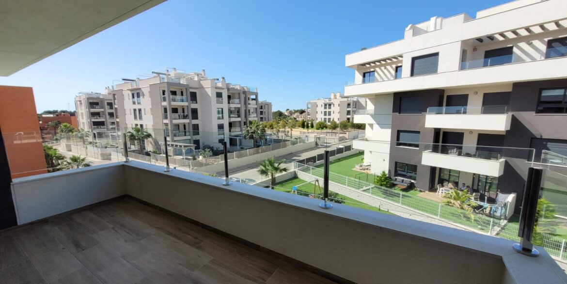 d697cb9a3ccd40697cb9a3ccd80