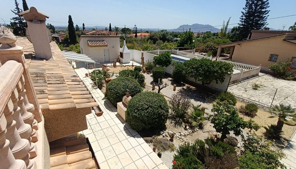 full_1450055_64494010