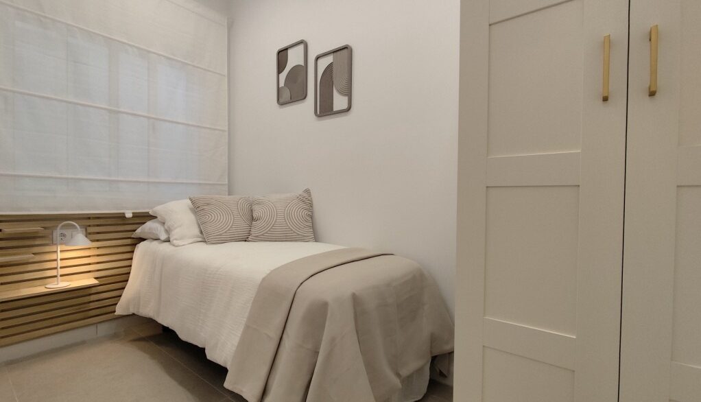 full_1503880_65805341