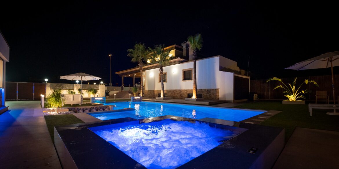 o_1g921s22u1ob11v24m918c51ejb3k