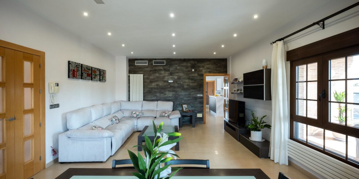 o_1g921s22uesl1a496pml9b12vi2t