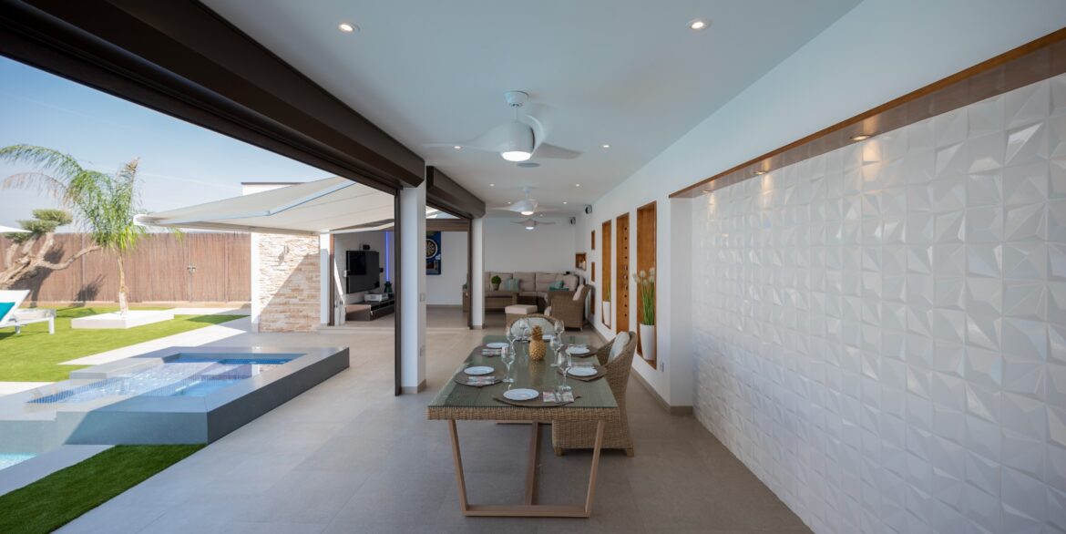 o_1g921s22uf3b1ktp3ak1n1m1rue2q