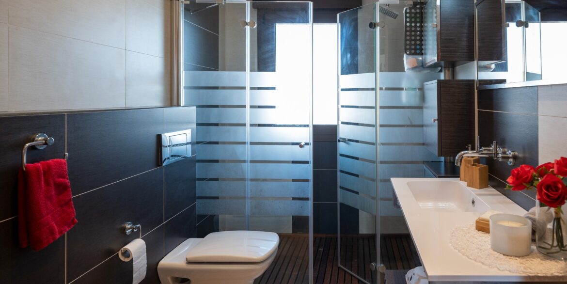 o_1g921s22unhtcvs123e19ulpfp33