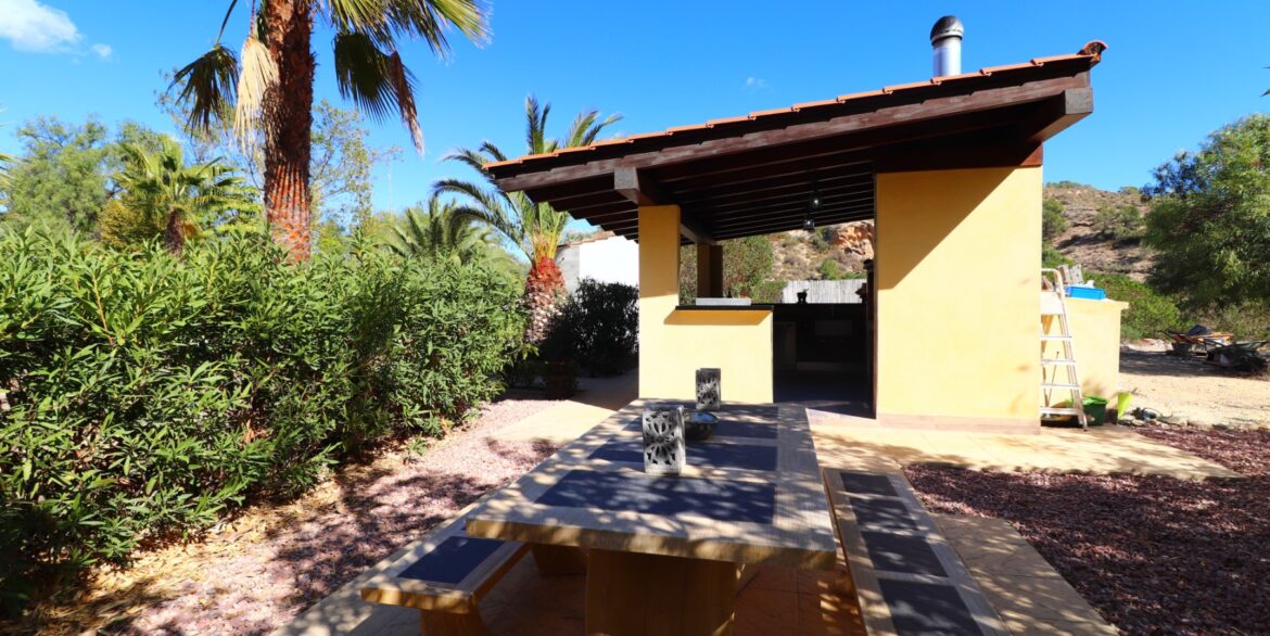 o_1hof02v201e47md5uke15161gou3l