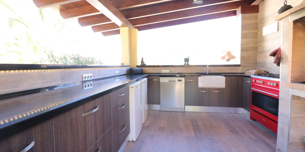 o_1hof02v201ste1sr61401gtn5313m